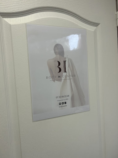Body H Center Paris galerie 3